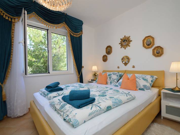 Gîte pour 4 personnes, avec jardin et terrasse à Tribunj - 4