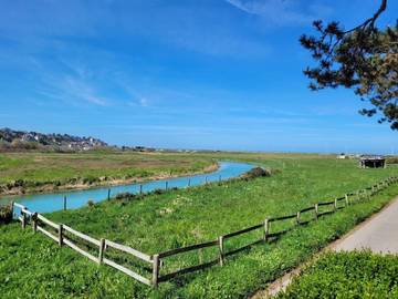 Gîte pour 4 personnes, avec jardin dans Plage de Saint-Marguerite sur Mer