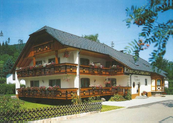 Ferienwohnung für 3 Personen, mit Balkon und Sauna sowie Ausblick