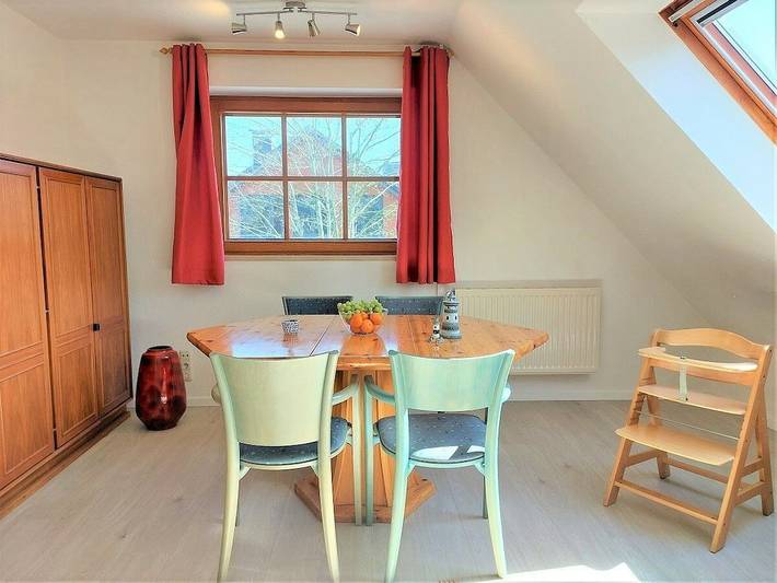 Gemütlich, 2,5 km vom Strand entfernt: Modernes 1-Zimmer-Apartment mit Terrasse und Annehmlichkeiten in Fahrdorf, Schleswig & Umgebung