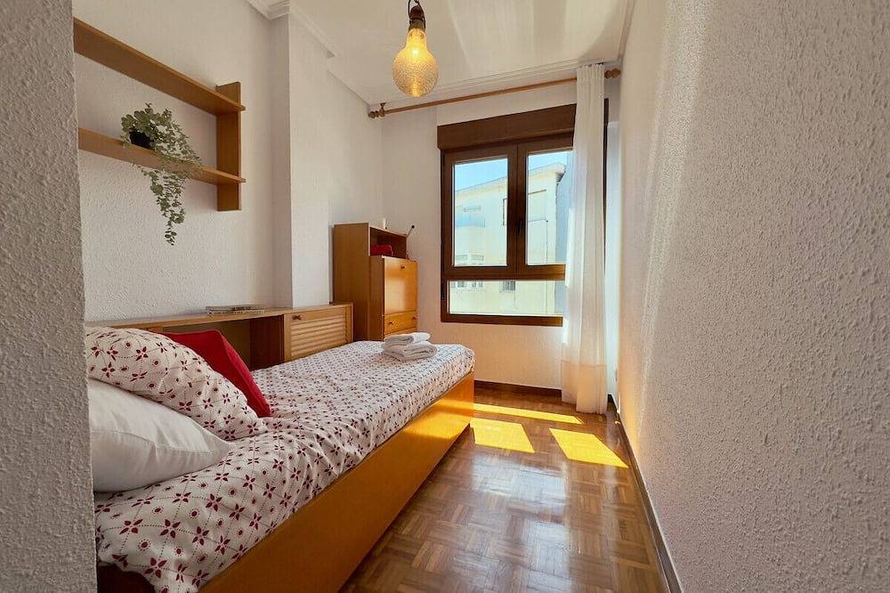 Entire apartment, Apartamento 3 dormitorios - La Brizna 30812 in Somo, Ribamontán al Mar