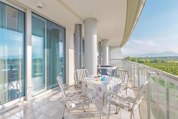 Gîte pour 4 personnes, avec piscine ainsi que vue et terrasse, animaux acceptés à Coni - 3