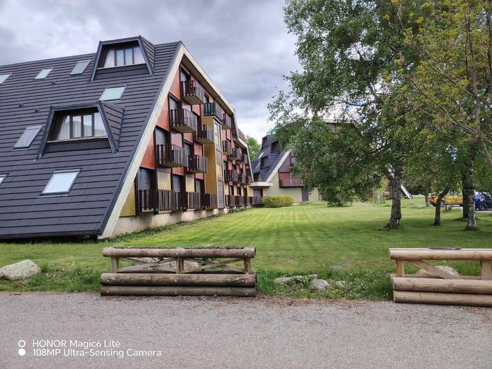 Apartamento para 6 personas, con vistas y balcón en Montclar (Francia)