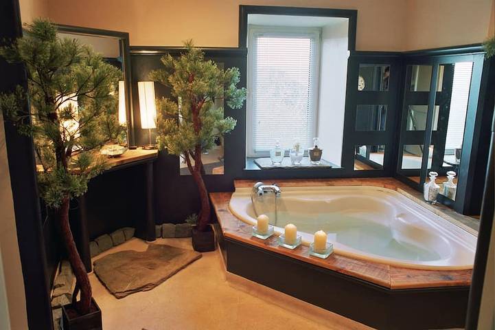 Gîte pour 26 personnes, avec jardin à Saint-Hilaire-de-Brethmas - 3