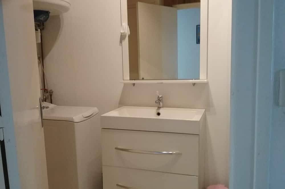 Nice house near shops and beach 4 people in Les Portes-en-Ré, Ile de Re