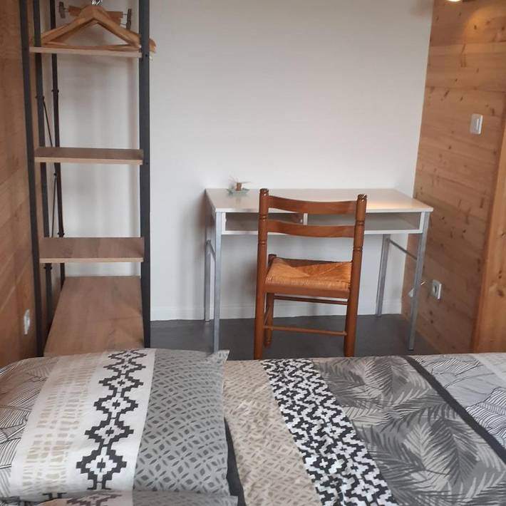 Location de vacances pour 4 personnes, avec vue et terrasse à Saint-Céré