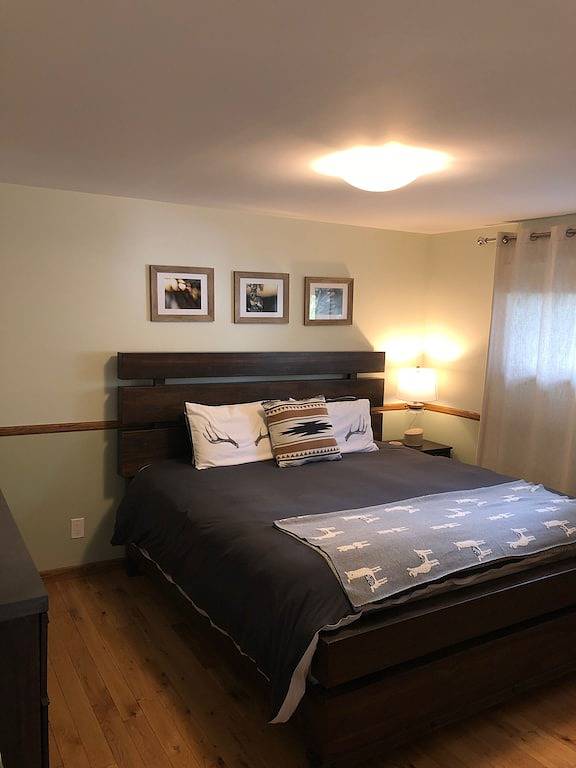 Haus ist perfekt für Ihre Geschäftsreise oder Wochenendreise oder länger gelegen. in Whitehorse, Yukon