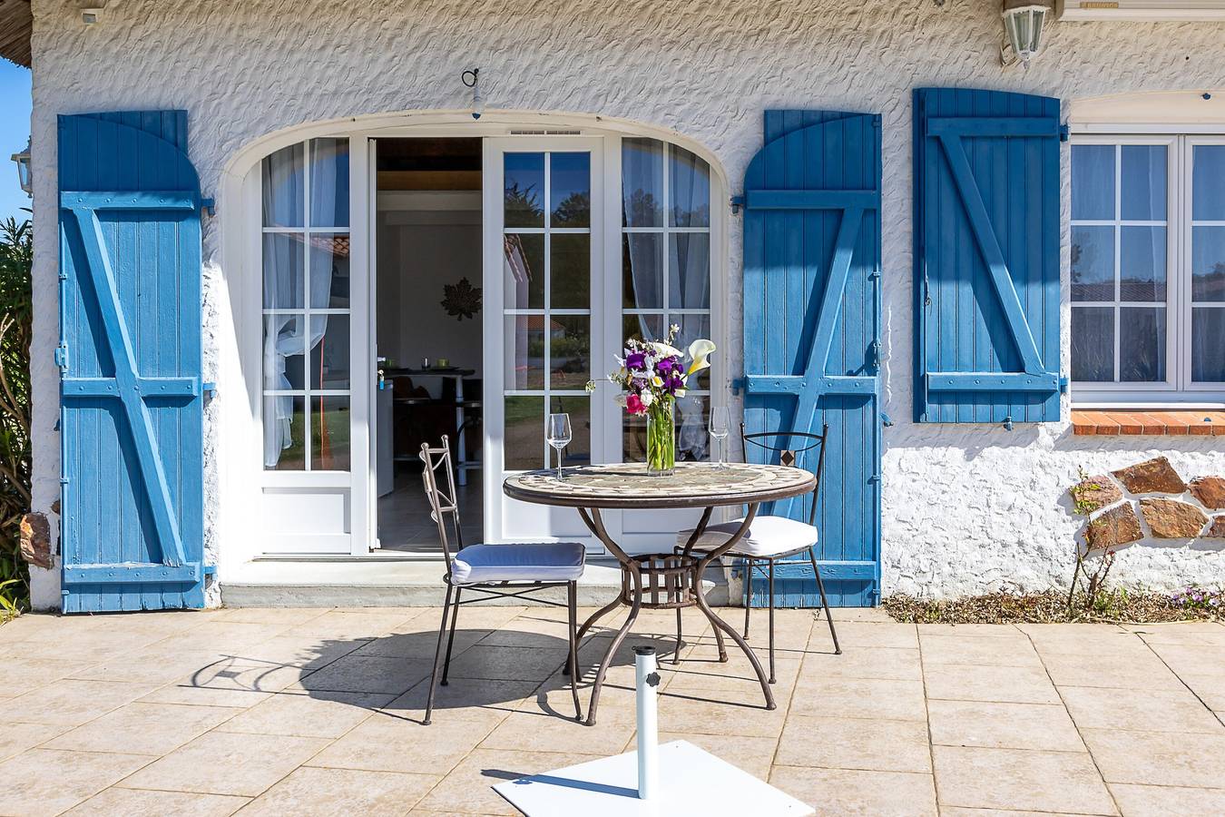Studio entier, Studio 'Le De Château Trompette' avec Wi-Fi in Le Fenouiller, Vallée de la Loire