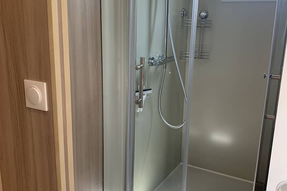 Logement Atypique et Responsable Avec Jardin in Grasse, Cannes und Umgebung