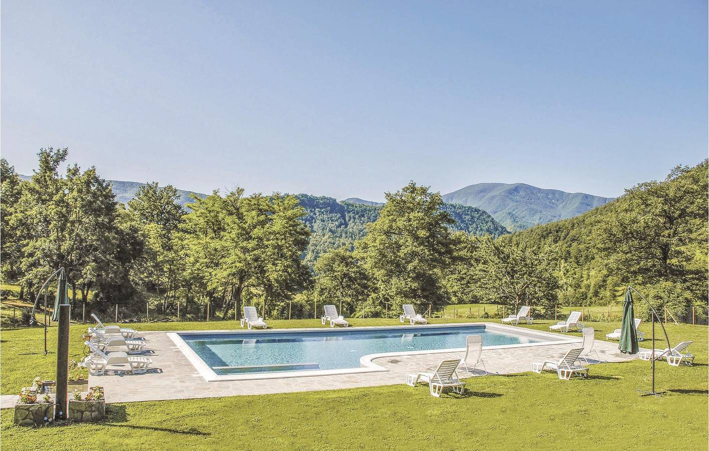 Wohnung im Stadtzentrum mit Pool und Garten. in Badia Tedalda, Valtiberina