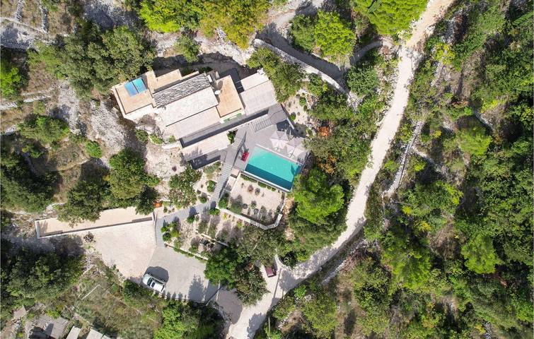 Ferienhaus für 8 Personen, mit Terrasse in Makarska - 4