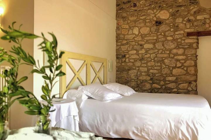 Location de vacances pour 20 personnes, avec balcon à La Pobla de Lillet - 2