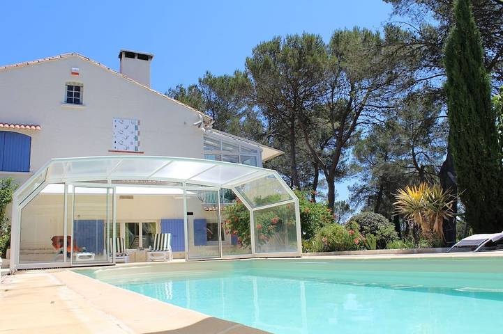 Villa pour 12 personnes, avec jacuzzi et jardin