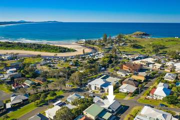 Holiday Home for 9 People in Crescent Head, New South Wales, Photo 2