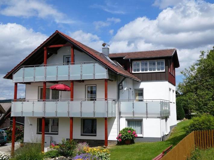 Ferienwohnung für 4 Personen, mit Balkon und Terrasse sowie Sauna in Bischofsgrün