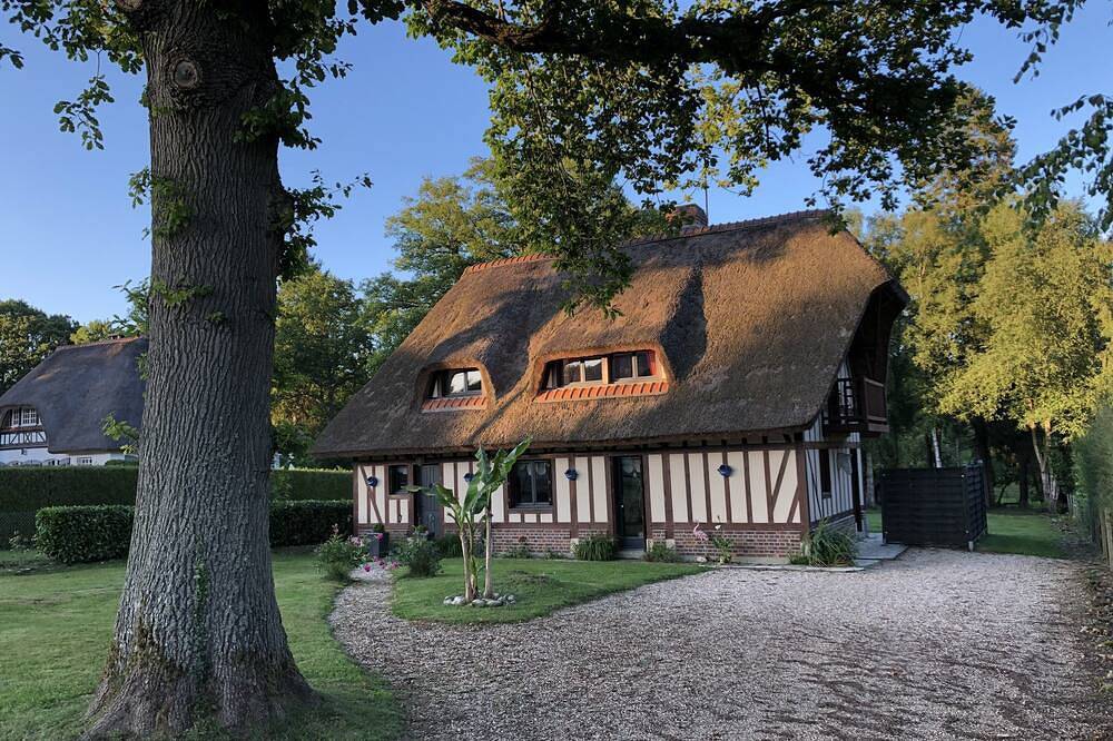La Ptite Chaumière in Forges-les-Eaux, Región de Dieppe