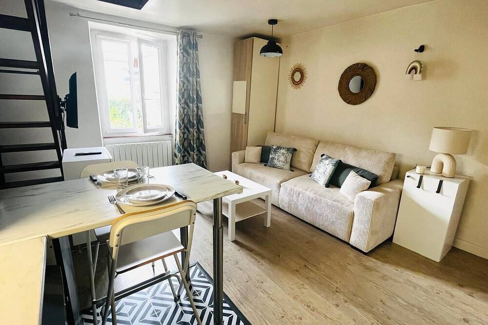 Ganze Wohnung, Le Nid de l'Autodrome - cosy & practical in Linas, Essonne