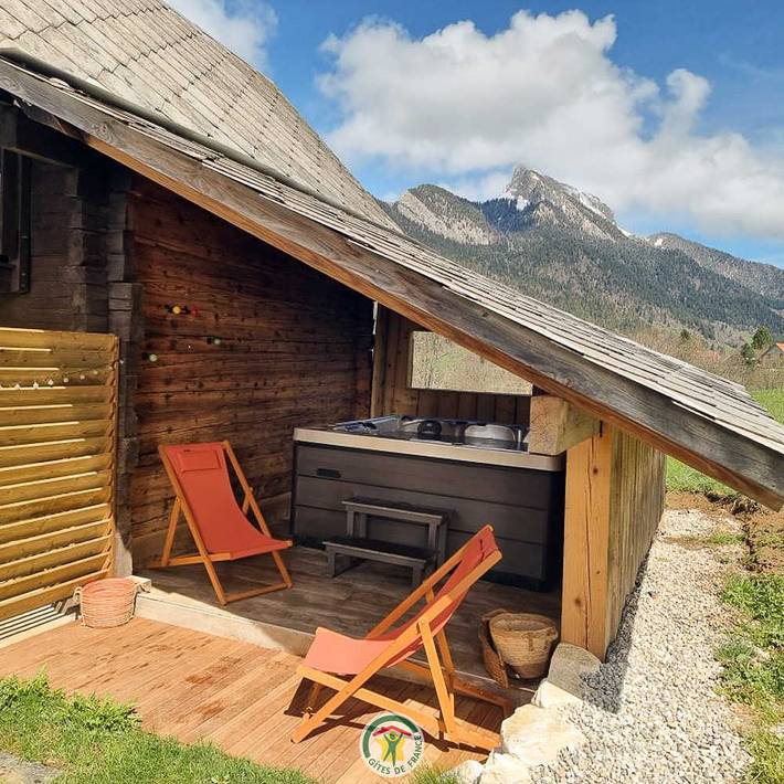 Gîte pour 2 personnes, avec sauna et jardin ainsi que jacuzzi et terrasse à Saint-Pierre-de-Chartreuse - 3