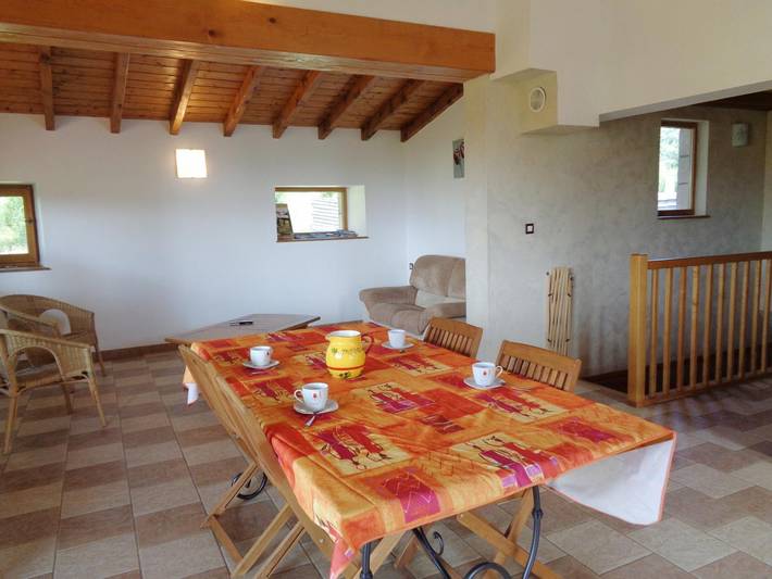 Gîte pour 5 personnes, avec jardin, animaux acceptés dans Parc Naturel Régional du Pilat - 4