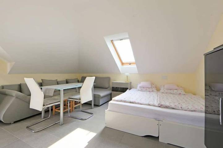 Ganze Wohnung, Elisabeta 02 in Balatonőszöd, Plattensee Südufer