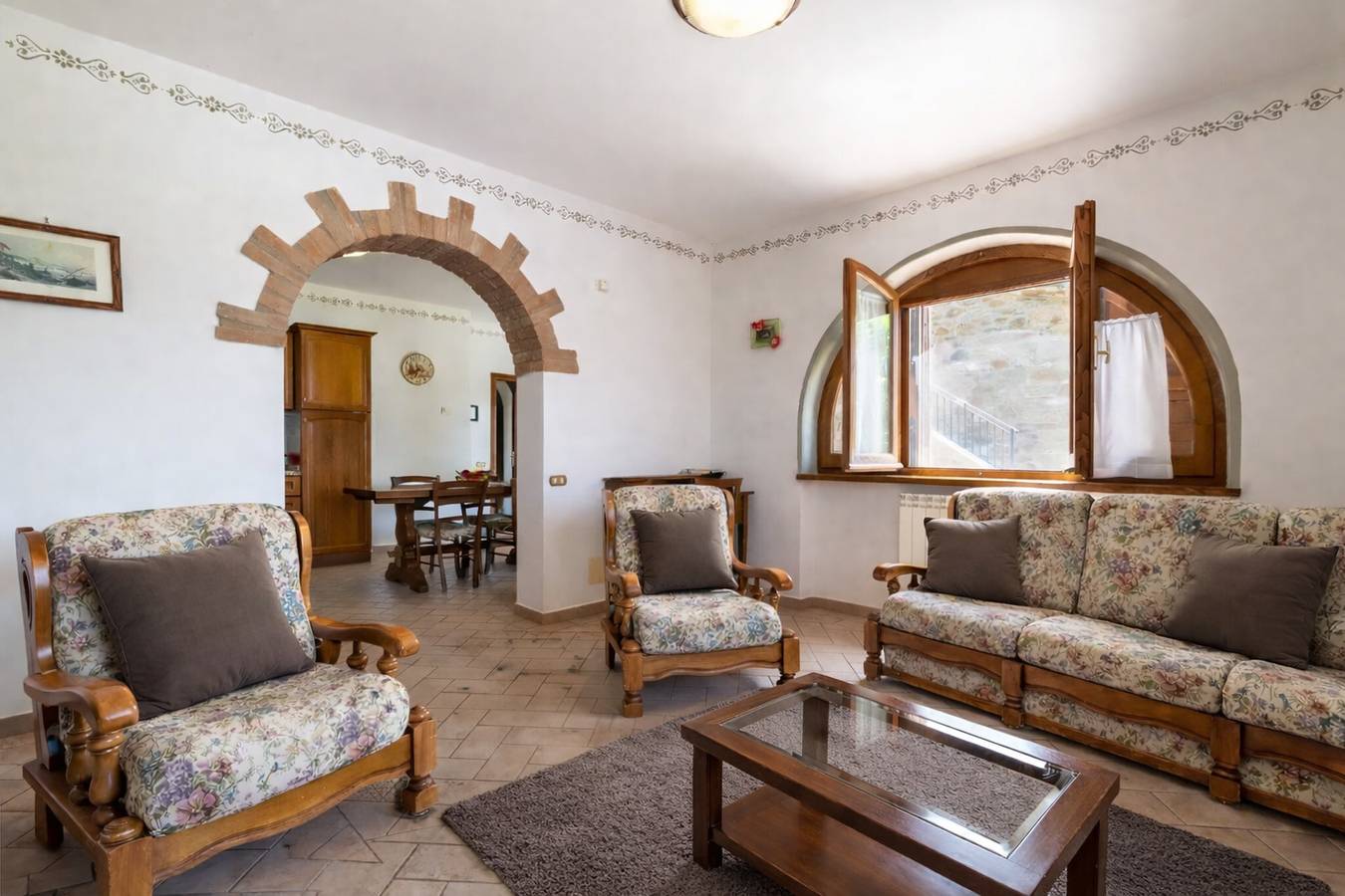 Apartamento 'Pugnano Alto - Porcino' con piscina compartida, terraza privada y Wi-Fi in Lisciano Niccone, Valtiberina