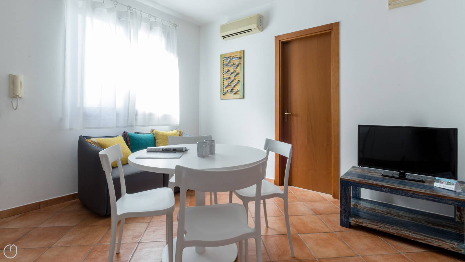 Entire apartment, Italianway - Ottoventi Apartments - Ponente in Lampedusa City, Pelagie Islands