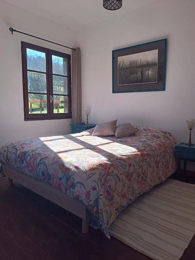 Gîte pour 2 personnes, avec Balcon et Terrasse ainsi que Jardin et Vue à Nistos