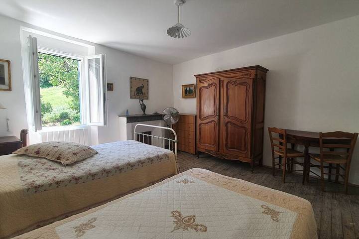 Location de vacances pour 6 personnes, avec Terrasse et Jardin à Rochemaure - 2