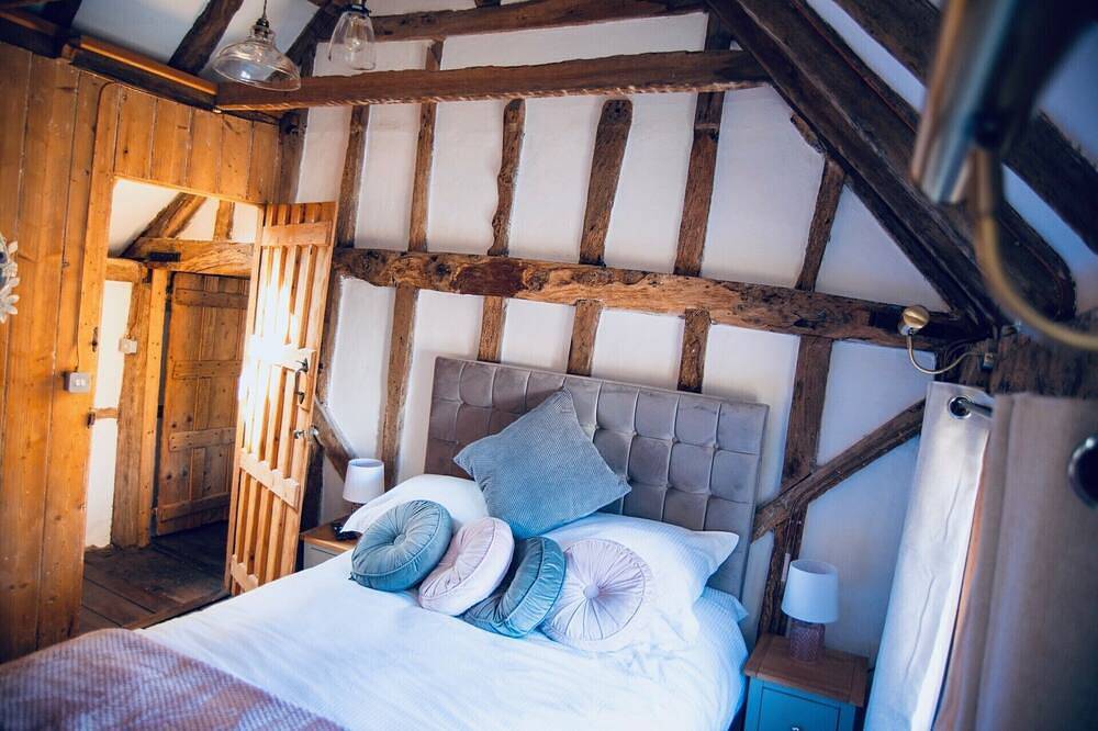 Rural-Rural-Baño privado-Vista al patio in Crawley, Sussex Occidental