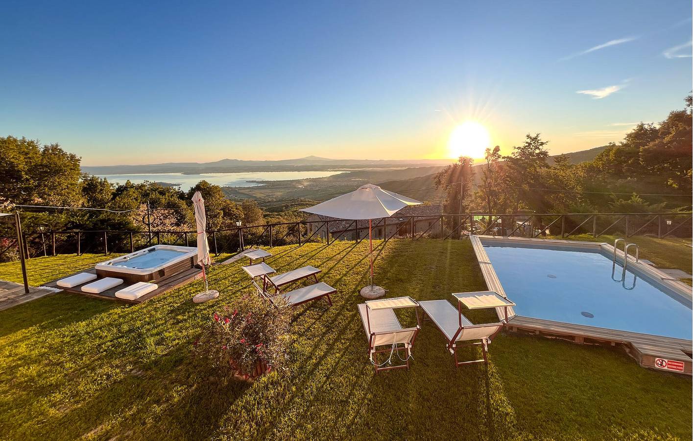 Riverside Retreat: Apartamento de 180 m² con jardín y aparcamiento cerca del restaurante in Lisciano Niccone, Valtiberina
