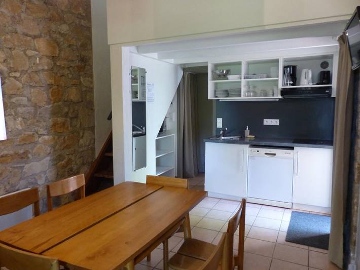 Location de vacances pour 2 personnes, avec terrasse et piscine, animaux acceptés à Chambonas - 4