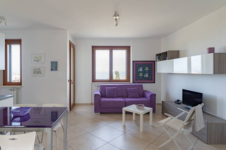 Appartamento per 4 persone, con Balcone e Giardino a San Vito Chietino