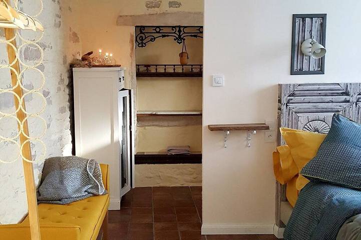 Gîte pour 5 personnes, avec piscine dans Chardonnay (Mâcon) - 2