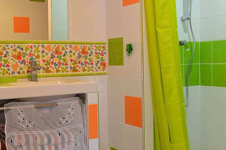 Location de vacances pour 4 personnes, avec terrasse ainsi que jardin et piscine à Cayriech - 4