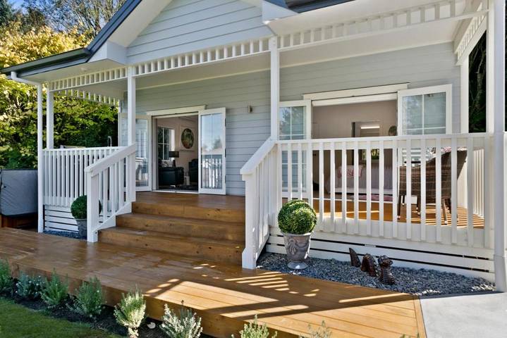 Chambre d’hôte pour 2 personnes, avec jacuzzi et jardin à Taupo