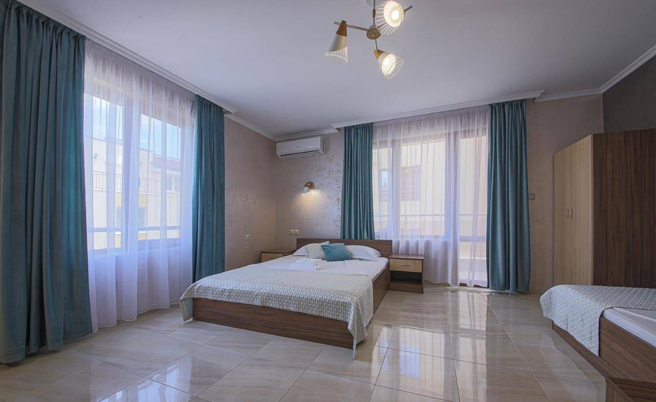Guesthouse Phoenix in Obzor, Bourgas (oblast)