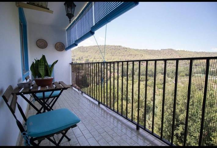 Apartamento para 6 personas, con balcón y vistas en Navajas