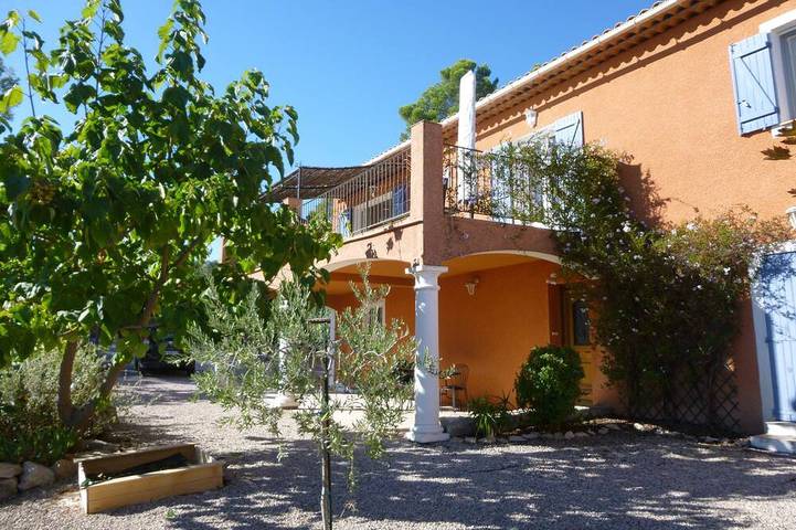 Maison de vacances pour 10 personnes, avec jardin à Lorgues
