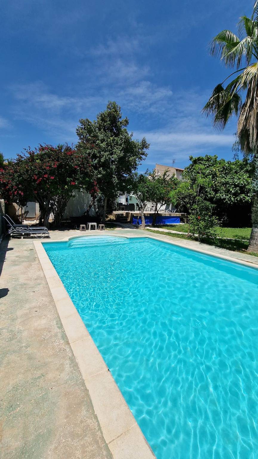 Haus mit exklusivem Pool und Garten 7 Gehminuten vom Strand und dem Zentrum entfernt in El Campello, Costa Blanca