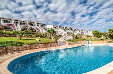 Apartment in Es Mercadal, Coast of Menorca für 4 