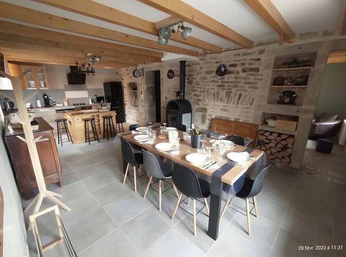 Gîte pour 6 personnes, avec jardin dans Le Clerjus - 4