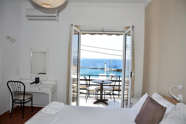 Appart’hôtel pour 3 personnes, avec terrasse et vue