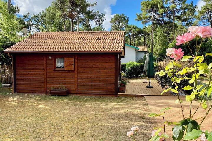 Cute chalet - central & close to the beach in Lacanau Ocean, Lacanau