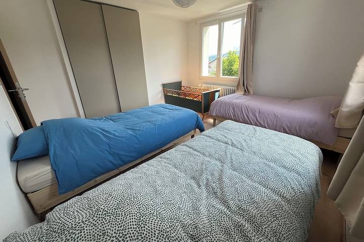 Gîte pour 7 personnes, avec balcon à Albens - 4