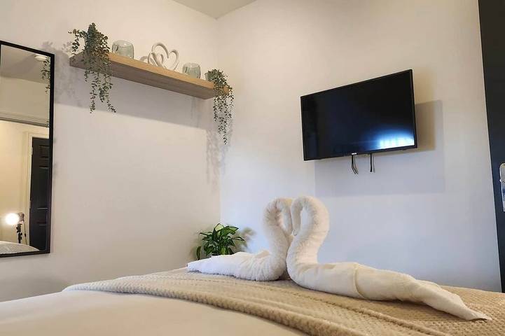 Apartamento entero, Principality Suites (3 beds) in Cardiff, Cardiff region