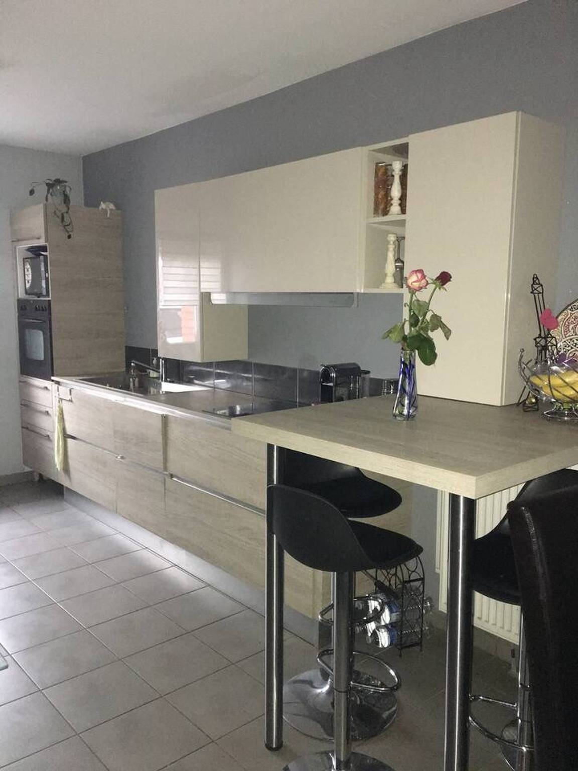 Casa espaciosa, barrio La Madeleine, terraza y jardín in Abrigo de La Madeleine, Lille region