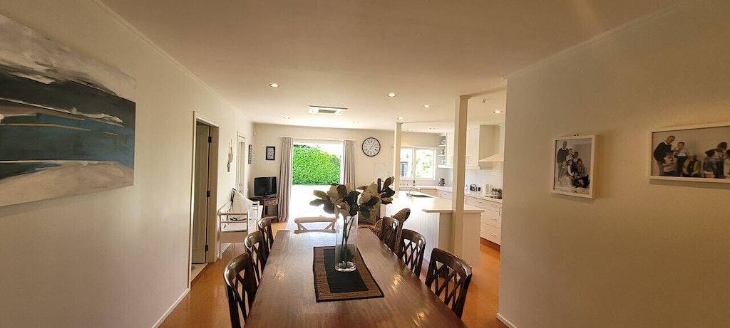 Location de vacances pour 9 personnes, avec jardin à Taupo - 2