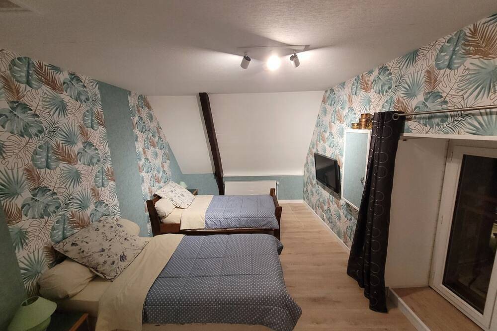 Appartement entier, Situé sur le Port de Dinan, charmant duplex de caractère et chaleureux in Lanvallay, Région de Dinan