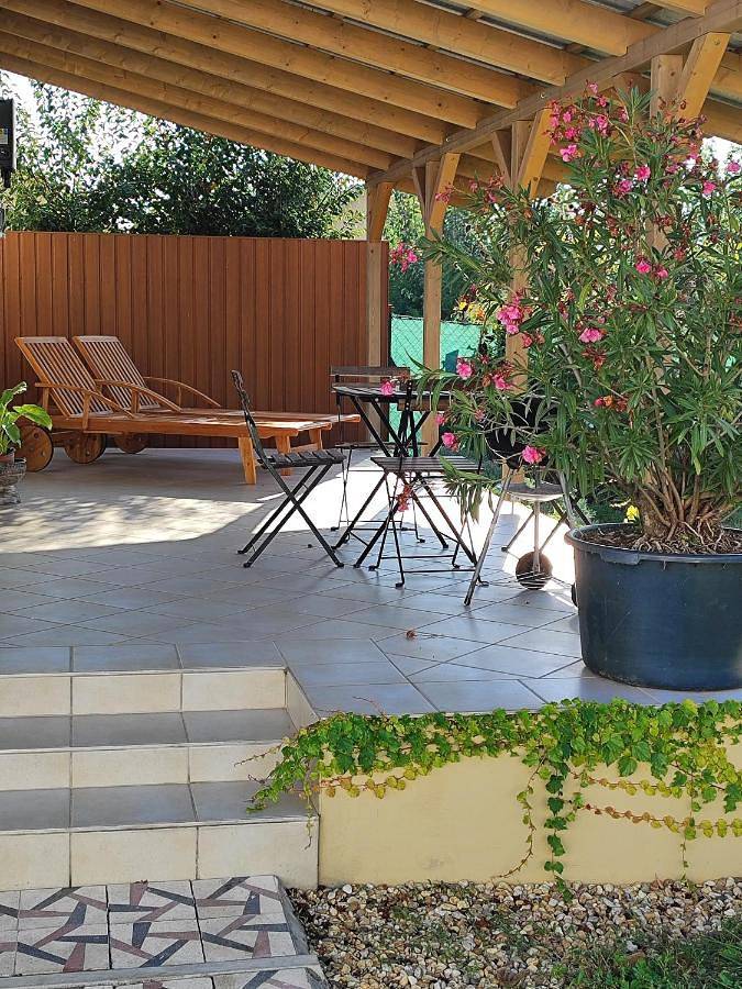 Chalet für 4 Personen, mit Terrasse und Garten in Ungarn - 2