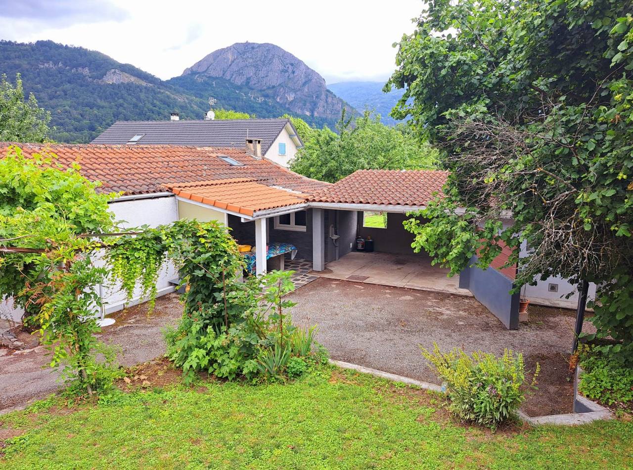 Evasion au gîte la treille le clos des pradals Tarascon/Ariège in Banat, Tarascon-sur-Ariège